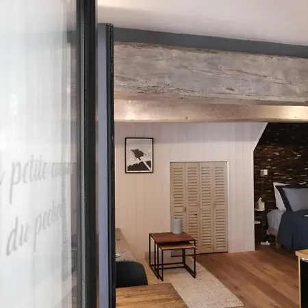 La Petite Du Pecheur *