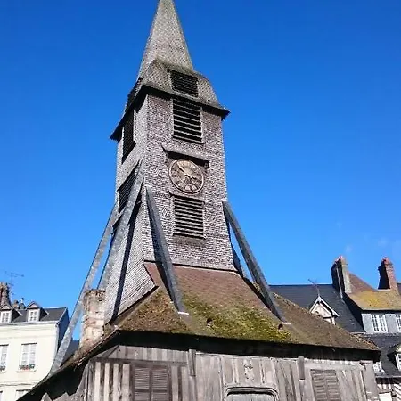 La Petite Du Pecheur